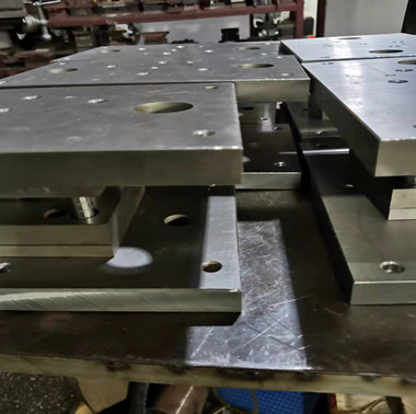 针对深孔精密零件加工的三种不常见方法