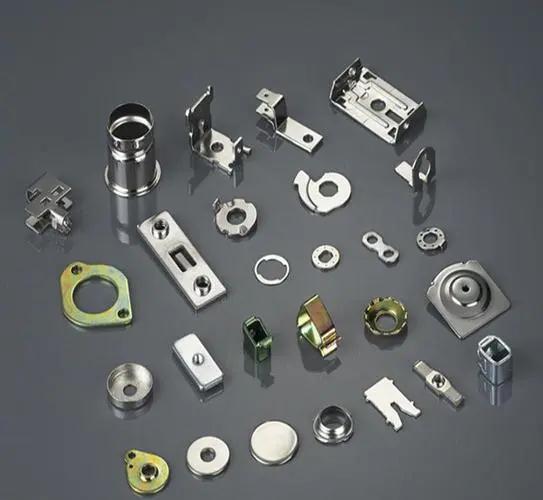 做精密五金加工时的注意事项